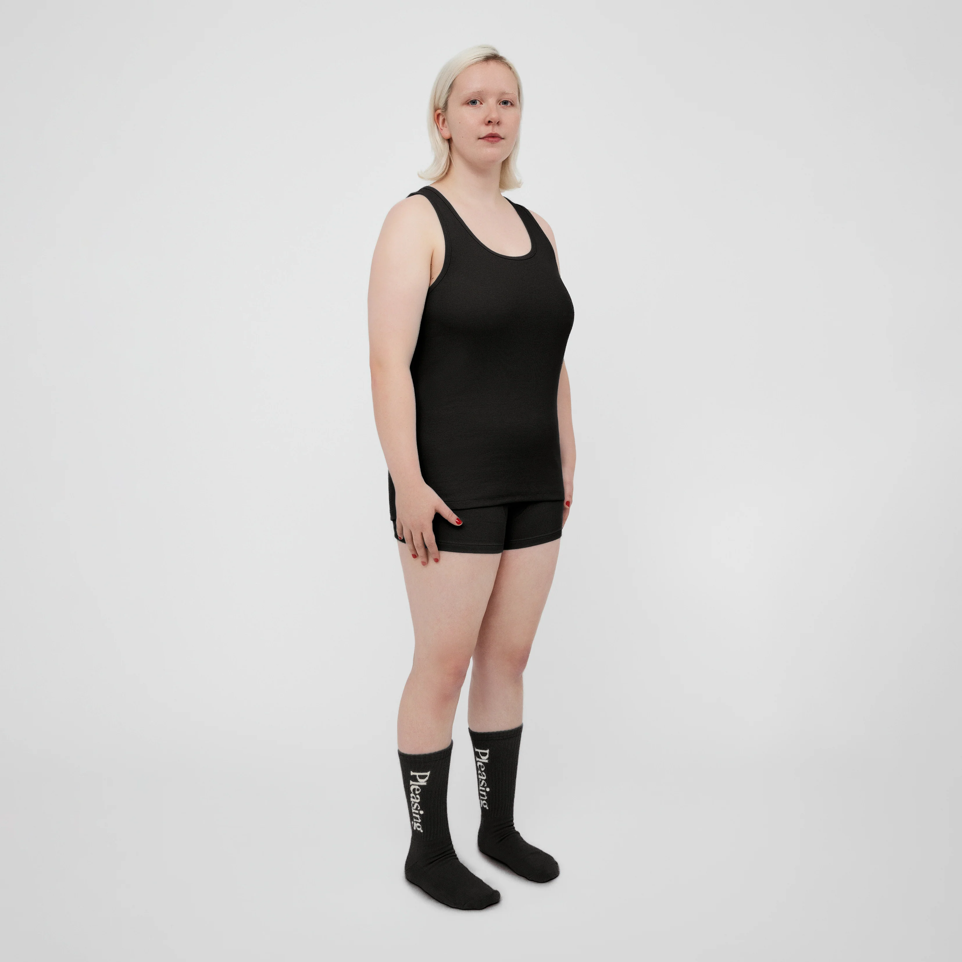 The Pleasing Ribbed Tank in Black - Image 14